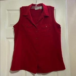 Sleeveless button up blouse
